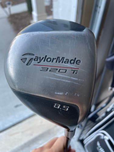 TaylorMade 320 Ti 8.5* Driver with R-80 Shaft