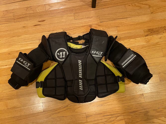 Used Junior L/XL Warrior Ritual R\GT Goalie Chest Protector