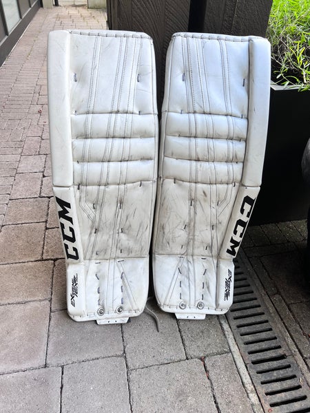 Ccm eflex 2 goalie pads 34+2