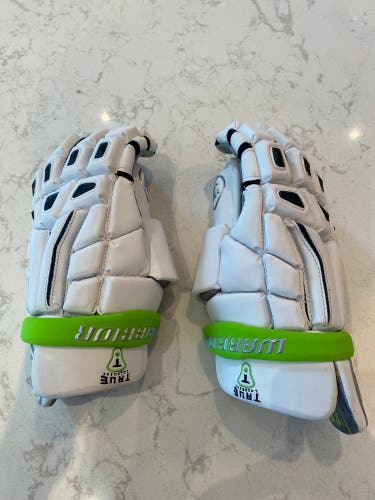 New Warrior 11" Nemesis Pro Goalie Gloves