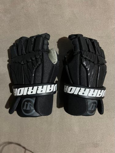Used Player's Warrior Burn Next Lacrosse Gloves 10" - Black - Good Condition