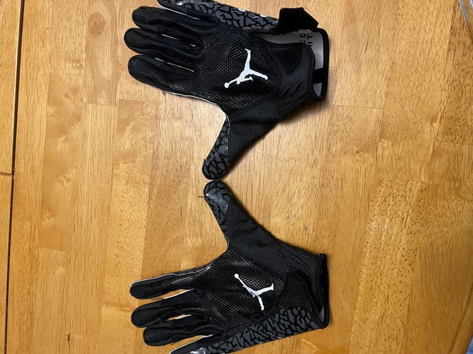 Jordan Jet Football Gloves