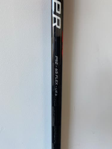 Bauer Right Handed Vapor FlyLite Hockey Stick P92 65 Flex