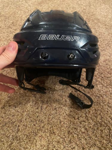 Used Medium Bauer  Re-Akt 95 Helmet