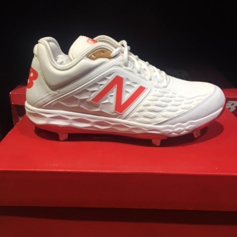 White Adult Men's New Size Men's 11.0 Metal New Balance Low Cut L3000AS4