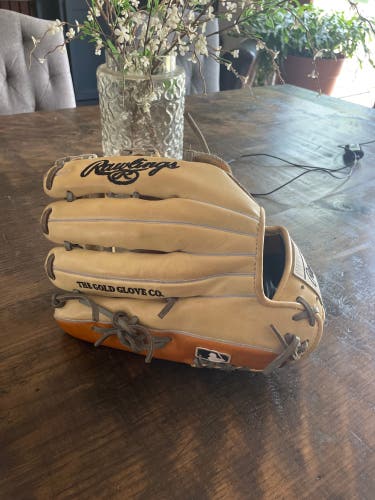 Outfield 12.75" Heart of the Hide Baseball Glove