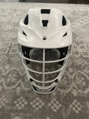 Player's Cascade S Helmet