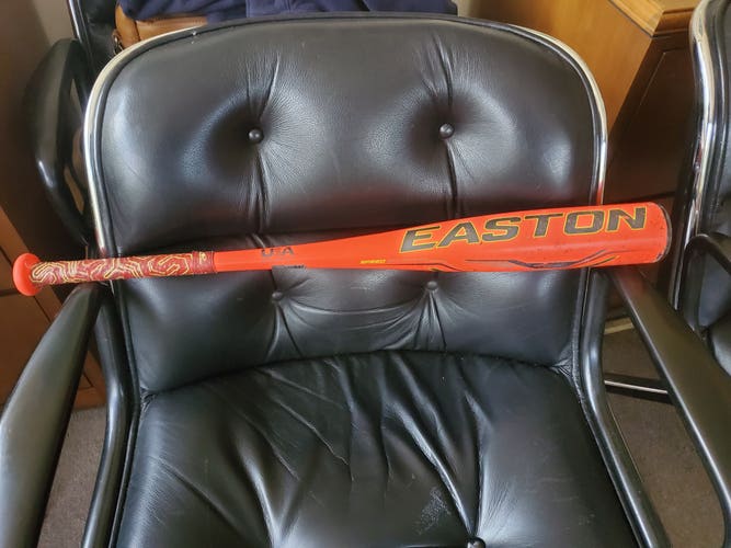 Used Easton Composite Ghost X Hyperlite Bat (-11) 16 oz 27"