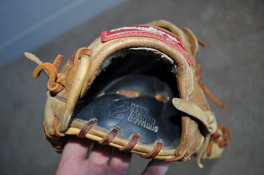 Rawlings Gold Baseball Gloves & Mitts