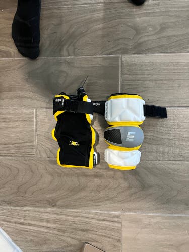 New Medium/Large Epoch Integra Arm Pads