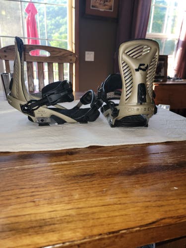 Used Ride Capo Snowboard Bindings Large