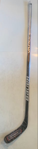 New Senior Right Hand | Bauer Vapor Hyperlite Hockey Stick | 77 Flex P92 Curve
