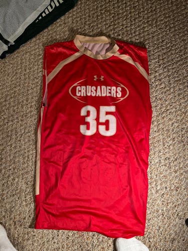 Red Team Issued Sleeveless Jersey  Used Large Under Armour Jersey