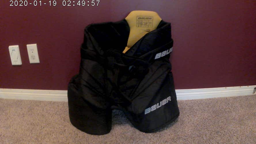 Senior Used Small Bauer Supreme One.7 Hockey Goalie Pants