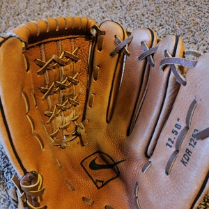 Nike Right Hand Throw Keystone KDR1250 Baseball/softball Glove 12.5"