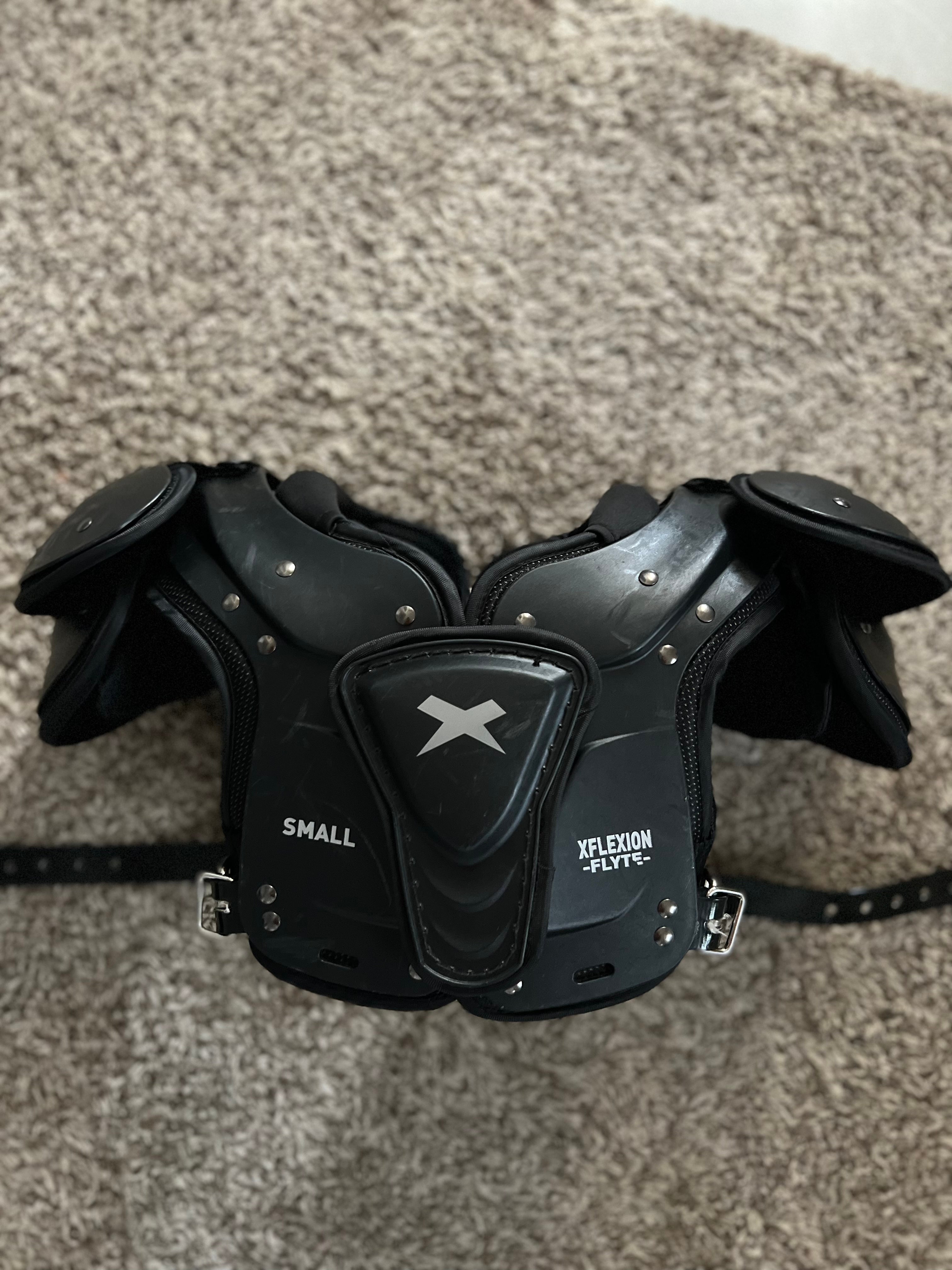 xenith flyte shoulder pads