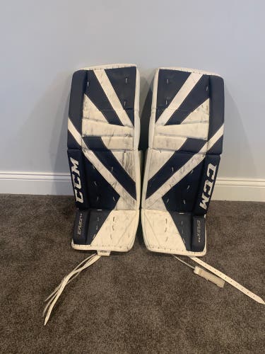 31" CCM  Eflex 5.9 Goalie Leg Pads