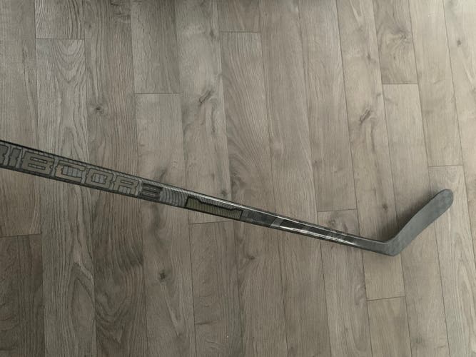 New Left Hand P29 Pro Stock Trigger 6 Pro Hockey Stick
