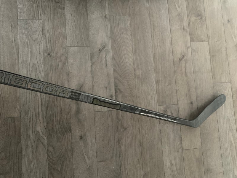 New Left Hand P29 Pro Stock Trigger 6 Pro Hockey Stick