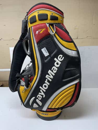 Used Taylormade R7 Golf Cart Bags
