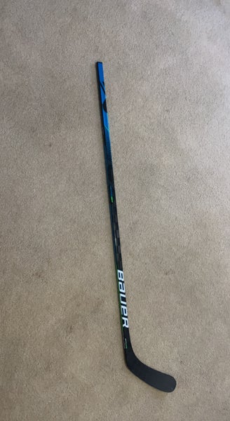 Senior Left Hand P92M Pro Stock Nexus Geo Hockey Stick