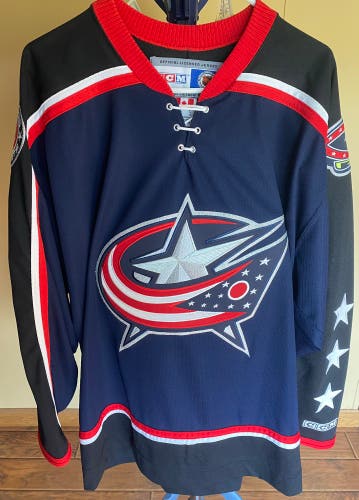 Columbus Blue Jackets Third jersey ‘03-‘07