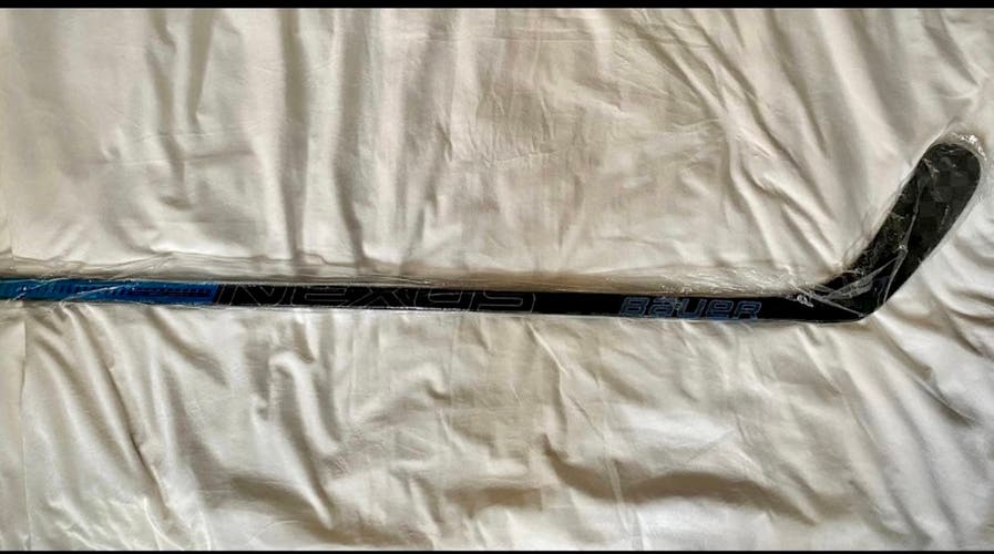 NEW IN WRAPPER Bauer Nexus 2N Pro P92 Hockey Stick