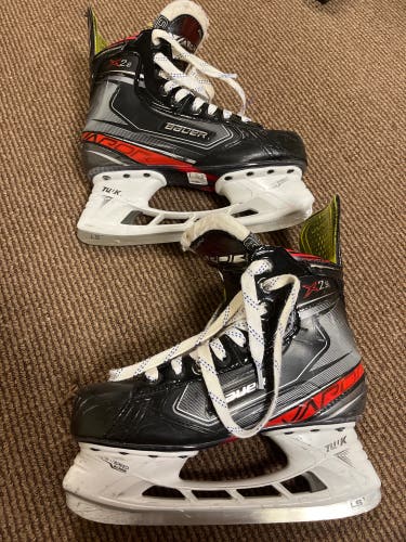 Used Bauer Regular Width  Size 5.5 Vapor X2.9 Hockey Skates