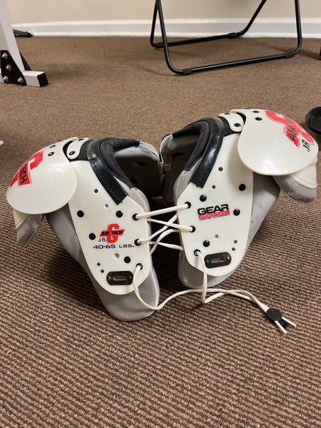 Air tech youth shoulder pads