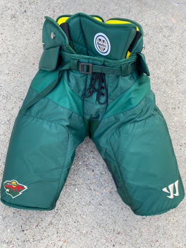 Warrior Hustler Pro Stock Hockey Pants Minnesota Wild Hunter Green 8680
