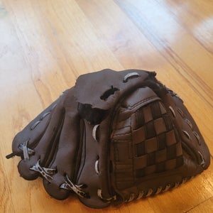 Used Wilson Baseball Glove 8"