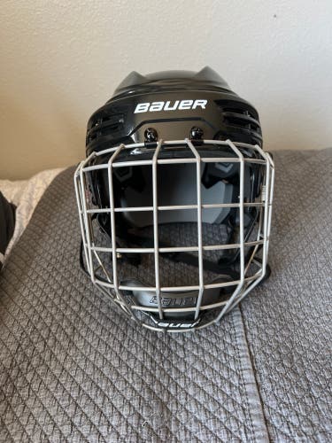 New Large Bauer  IMS 5.0 Helmet