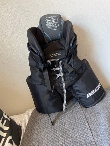 Used Large Bauer  Nexus Freeze Pro Hockey Pants
