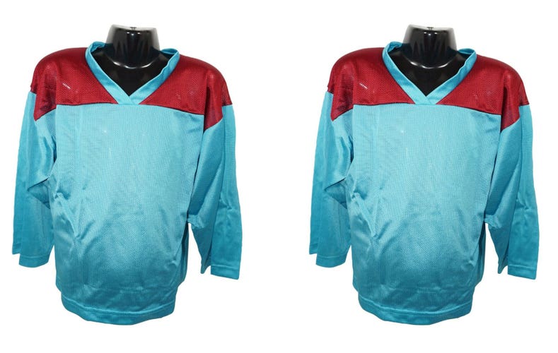 2 PC LOT - XTREME BASICS YTH XS HOCKEY GREEN MAROON JERSEY - YOUTH XSMALL ICE ROLLER USED