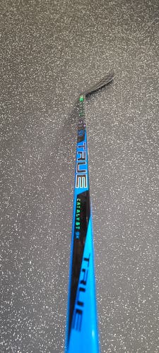 2-Pack True Catalyst 9X Hockey Stick Puljujarvi TC2.5 Pro Stock 80 Flex