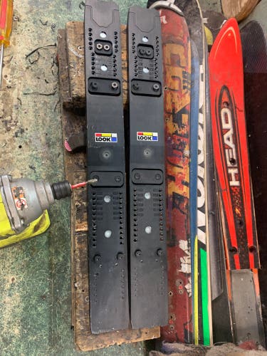 Used Look Plates