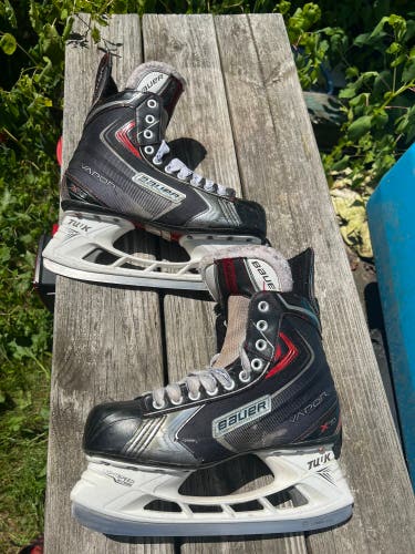 Bauer Vapor X70 Hockey Skates Size 7.5EE
