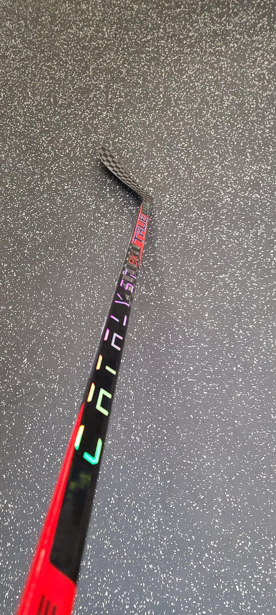 True Catalyst 9X Hockey Stick LH Bertuzzi TC4 Pro Stock 90 Flex SidelineSwap True Catalyst 9X Hockey Stick LH Bertuzzi TC4 Pro Stock 90 Flex SidelineSwap