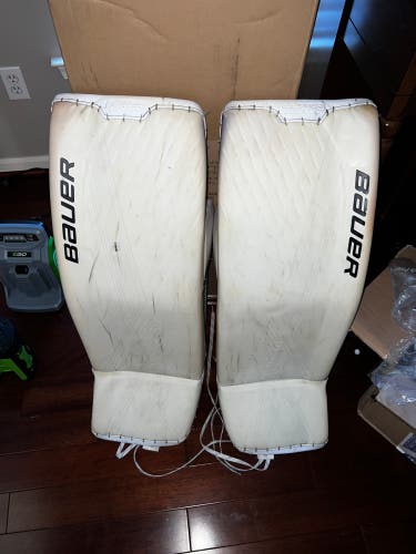 Bauer  Ultrasonic Goalie Leg Pads READ DESCRIPTION