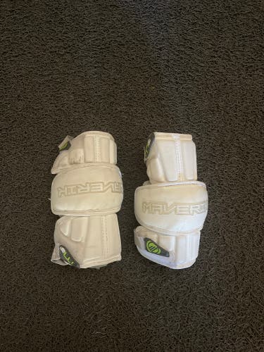 Used Medium/Large Maverik M4 Arm Pads