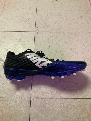 Unisex Size 11 (Women's 12) Nike Football Cleats