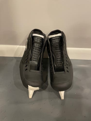 New True Regular Width Pro Stock Size 9 Pro Custom Hockey Skates
