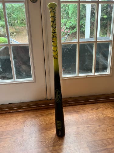 Used Wood (-3) 28 oz 31" BamBooBat Bat