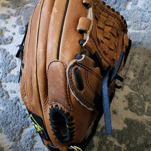 New Right Hand Throw S1350 Baseball Glove 13"