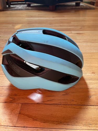 Bontrager Velocis helmet With Mips