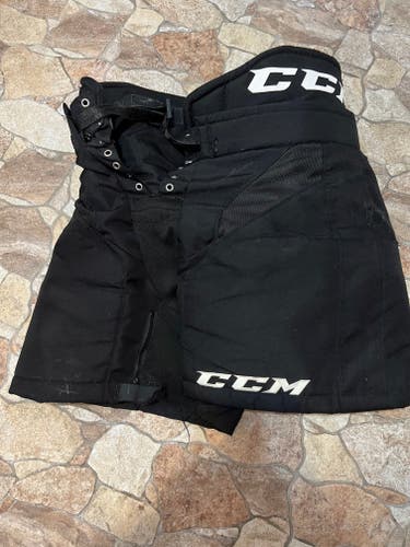 Senior Used Small CCM hp31 Hockey Pants Pro Stock