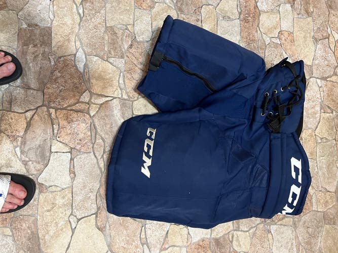 Senior Used Medium CCM hp31 Hockey Pants Pro Stock-1