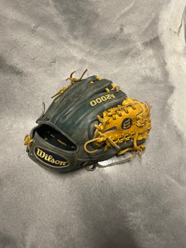 Infield 11.25" A2000 Baseball Glove
