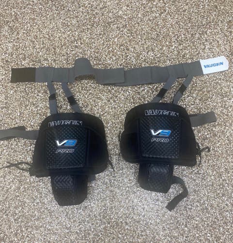 Vaughn V9 Pro Senior Knee Pads