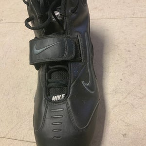 Unisex Size 11 (Women's 12) Nike Football Cleats